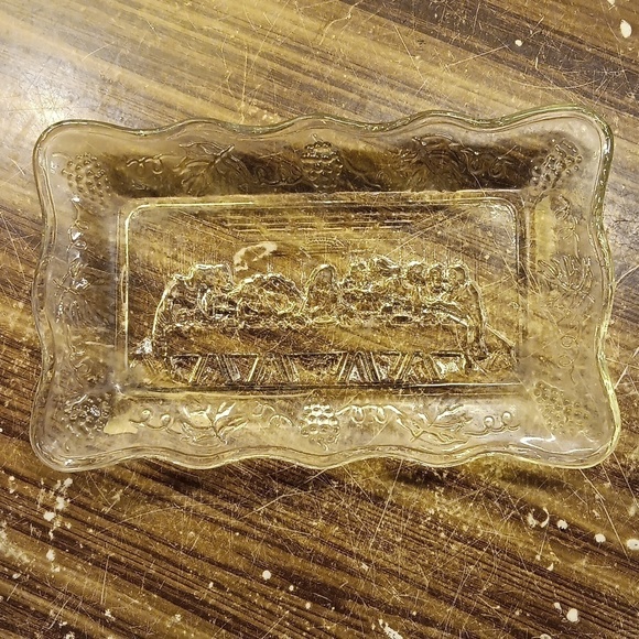 Vintage Tiara by Indiana Glass MCM Lord's last supper butter dish - Picture 1 of 2